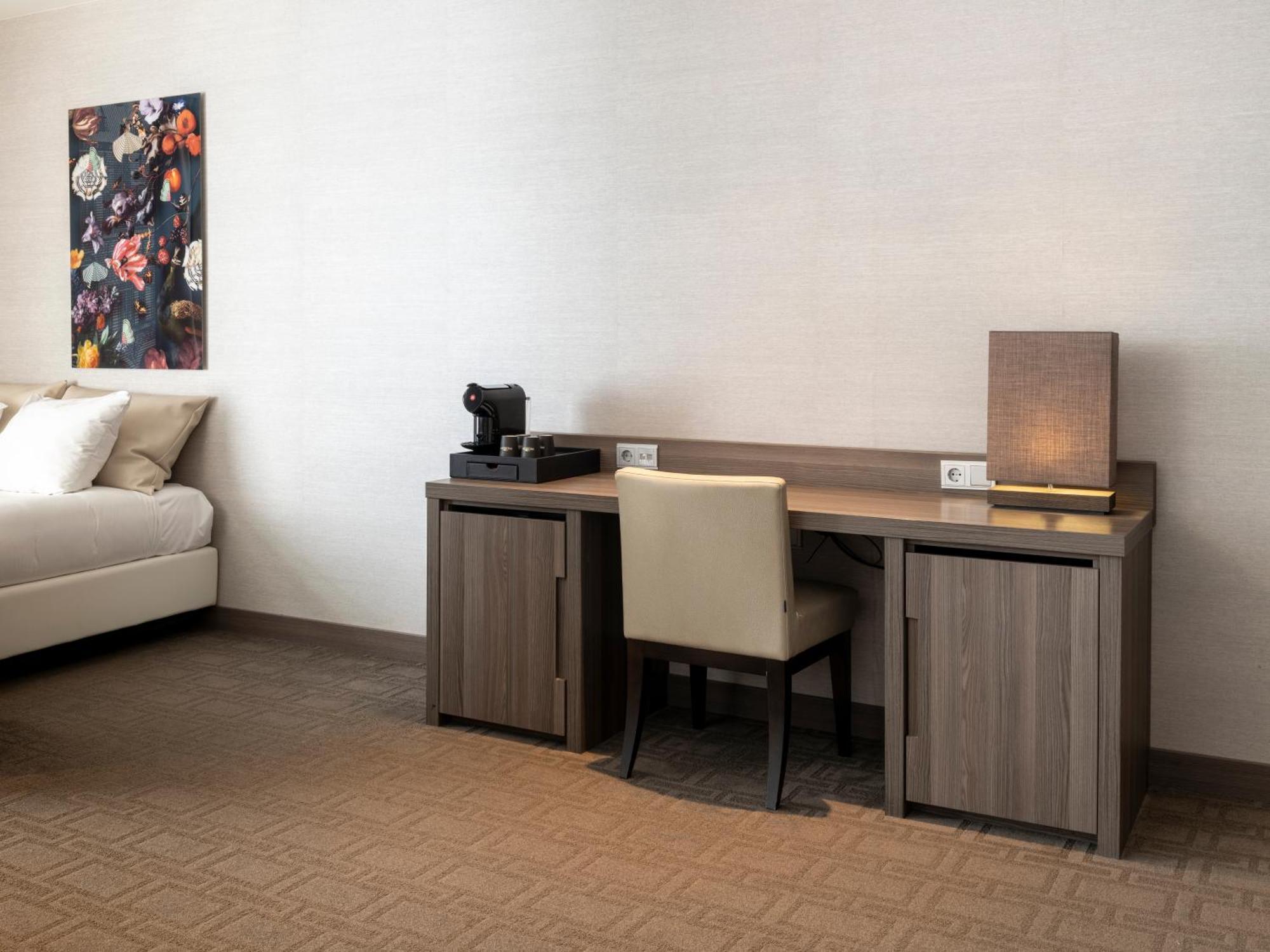 Van Der Valk Hotel Zwolle Zwolle  Dış mekan fotoğraf